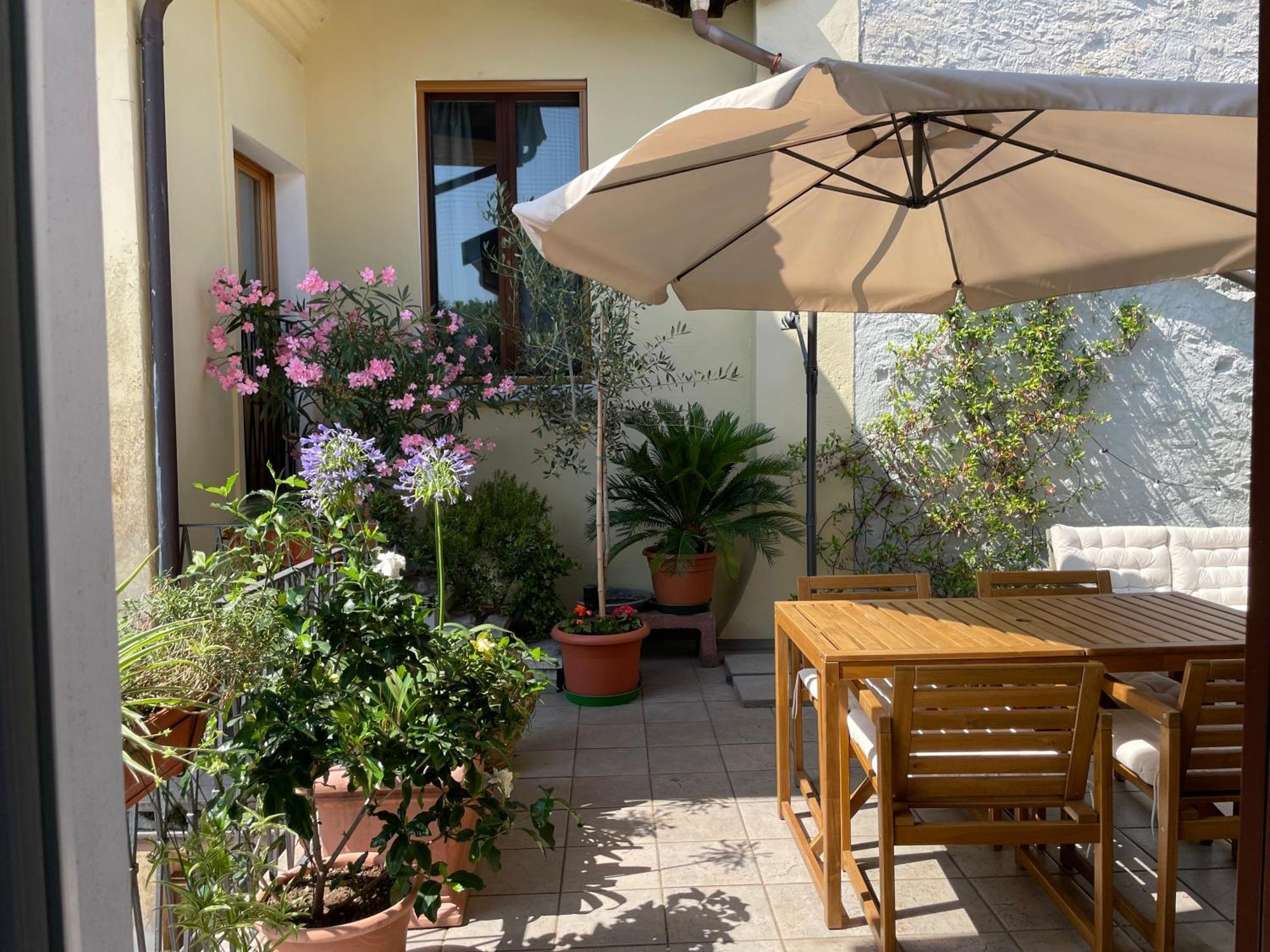 Ferienwohnung La Dolce Vita Intra Exterior foto